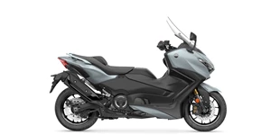 Yamaha TMAX Tech MAX 2025 vs Honda Forza 350 2025 Yamaha TMAX Tech MAX 2025 vs Honda Forza 350 2025