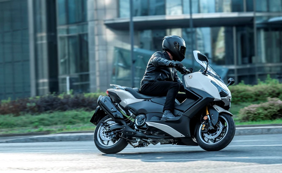 Yamaha TMAX Tech MAX Bild 2: Yamaha TMAX Tech MAX