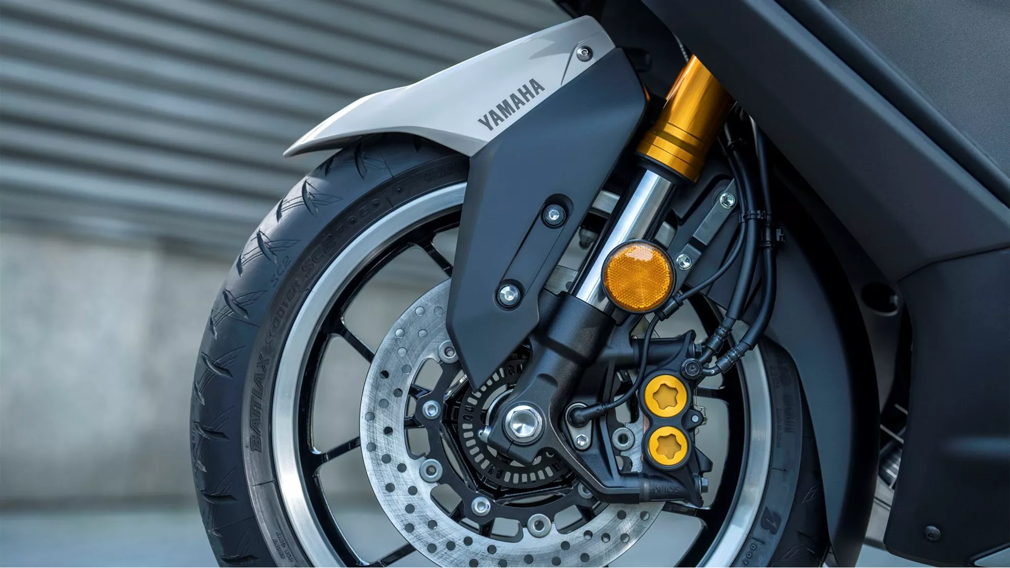 Yamaha TMAX Tech MAX - Image 21 Yamaha TMAX Tech MAX - Image 21