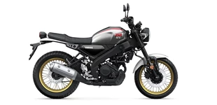 Malaguti Dune 125 X Black Edition 2024 vs Yamaha XSR125 Legacy 2025 Malaguti Dune 125 X Black Edition 2024 vs Yamaha XSR125 Legacy 2025