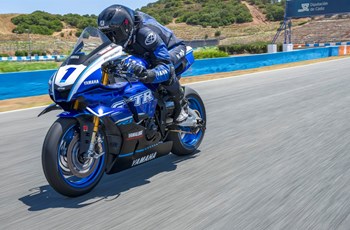 Yamaha R1 GYTR 2025 - Bild 10 Yamaha R1 GYTR 2025 - Bild 10