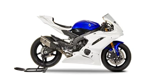 Yamaha R6 GYTR 2025 vs Yamaha YZF-R6 2020 Yamaha R6 GYTR 2025 vs Yamaha YZF-R6 2020
