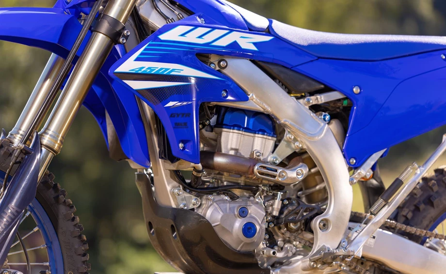 Yamaha WR450F Bild 8: Yamaha WR450F