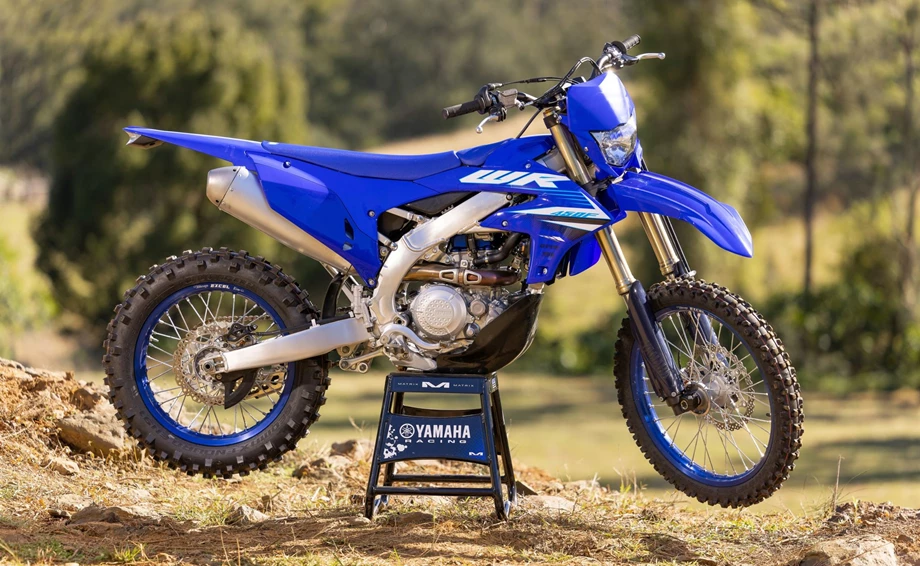 Yamaha WR450F Bild 4: Yamaha WR450F