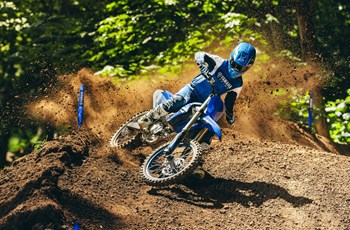 Yamaha YZ450F 2025 - Bild 3 Yamaha YZ450F 2025 - Bild 3