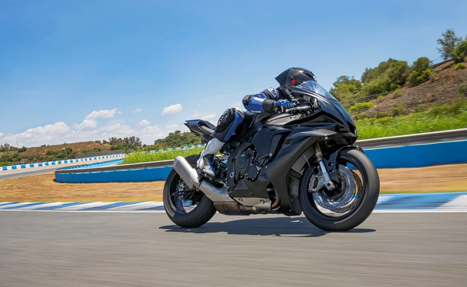 Yamaha R1 RACE Bild 2: Yamaha R1 RACE