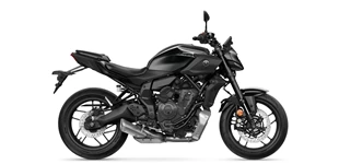 Yamaha MT-07 Y-AMT 2025 vs Honda CL500 2024 Yamaha MT-07 Y-AMT 2025 vs Honda CL500 2024