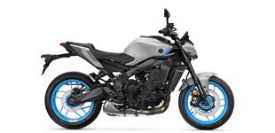 Yamaha MT-09 35kW 2025 vs Yamaha MT-09 2017