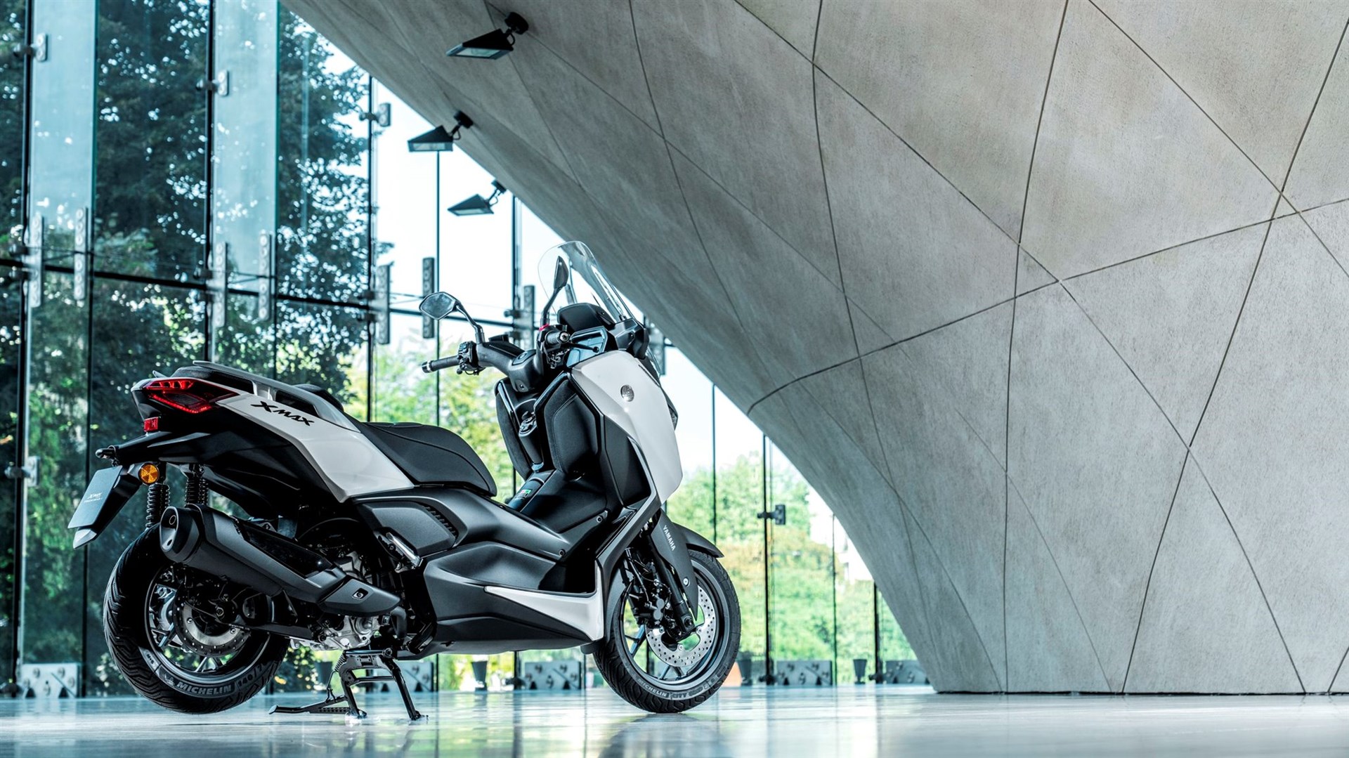 Yamaha XMAX 300 Tech MAX+