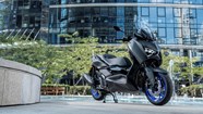 Confronto Tra Moto Honda Forza 125 2026 VS Yamaha XMAX 125 2025
