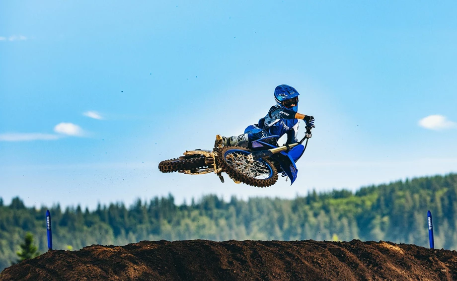 Yamaha YZ125LC Bild 8: Yamaha YZ125LC