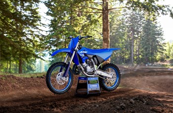 Yamaha YZ125LC 2025 - Bild 10
