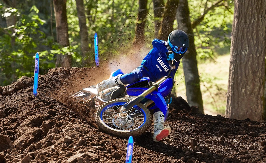 Yamaha YZ125LC Bild 10: Yamaha YZ125LC