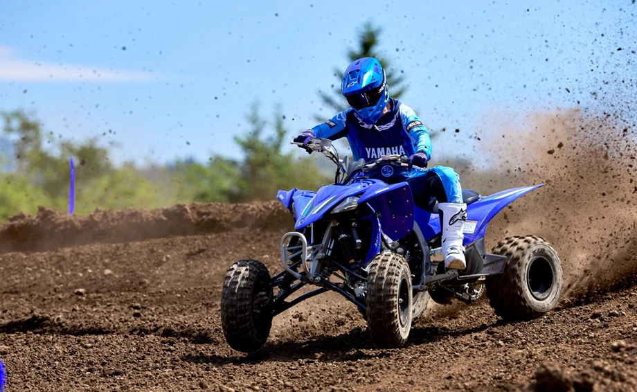 Yamaha YFZ450R Bild 3: Yamaha YFZ450R