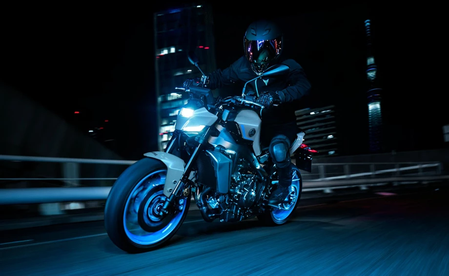 Yamaha MT-09 Bild 2: Yamaha MT-09