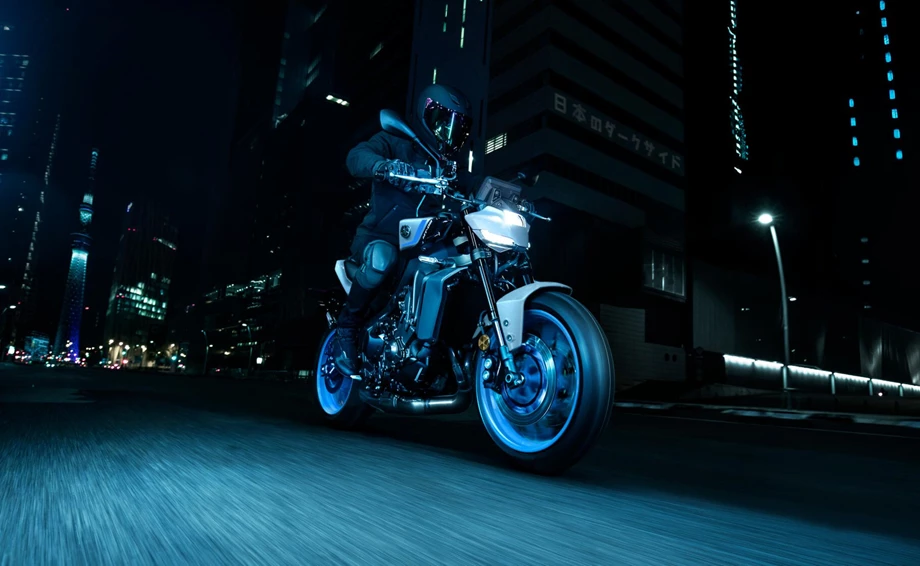 Yamaha MT-09 Bild 3: Yamaha MT-09