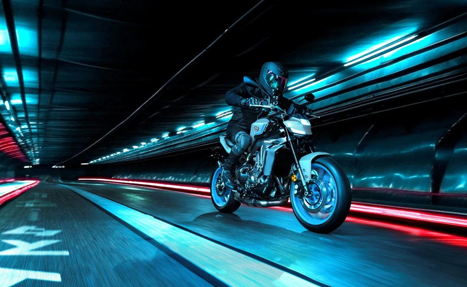 Yamaha MT-09 Bild 14: Yamaha MT-09