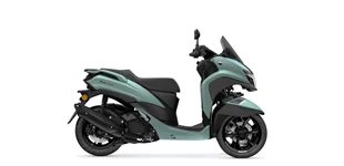 Yamaha Tricity 125 2025 vs Piaggio Beverly 350ie Sport Touring 2018 Yamaha Tricity 125 2025 vs Piaggio Beverly 350ie Sport Touring 2018