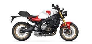 Triumph Scrambler 900 2025 vs Yamaha XSR900 2025 Triumph Scrambler 900 2025 vs Yamaha XSR900 2025