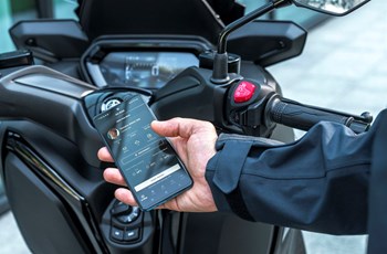 Yamaha XMAX 300 2025 - Bild 10 Yamaha XMAX 300 2025 - Bild 10