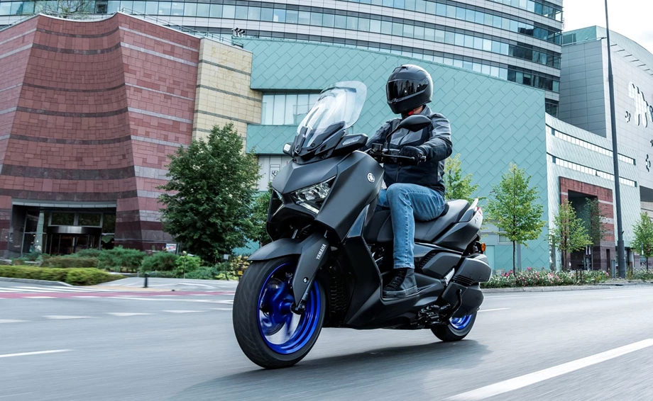 Yamaha XMAX 300 Bild 12: Yamaha XMAX 300