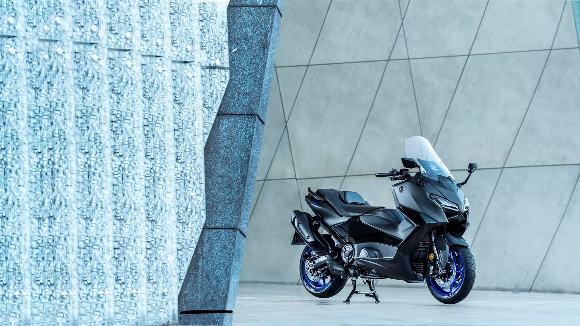 Yamaha TMAX 2025 - Image 116 Yamaha TMAX 2025 - Image 116