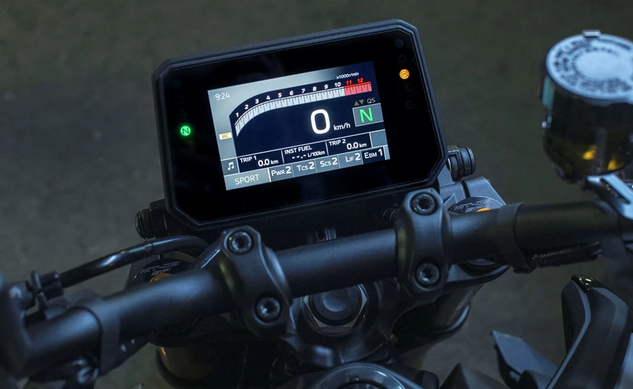 Yamaha MT-09 SP Bild 3: Yamaha MT-09 SP