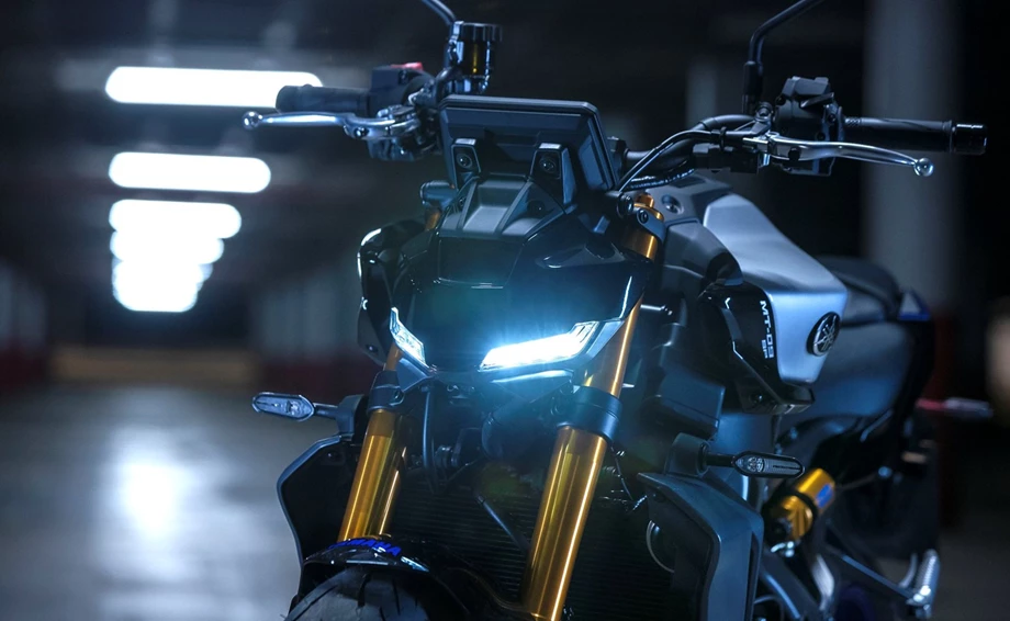 Yamaha MT-09 SP Bild 4: Yamaha MT-09 SP