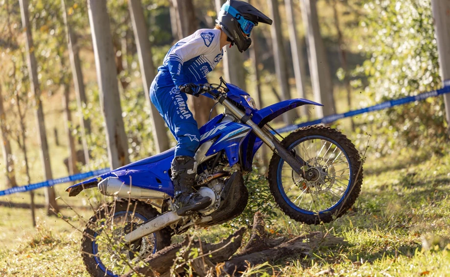Yamaha WR250F Bild 2: Yamaha WR250F