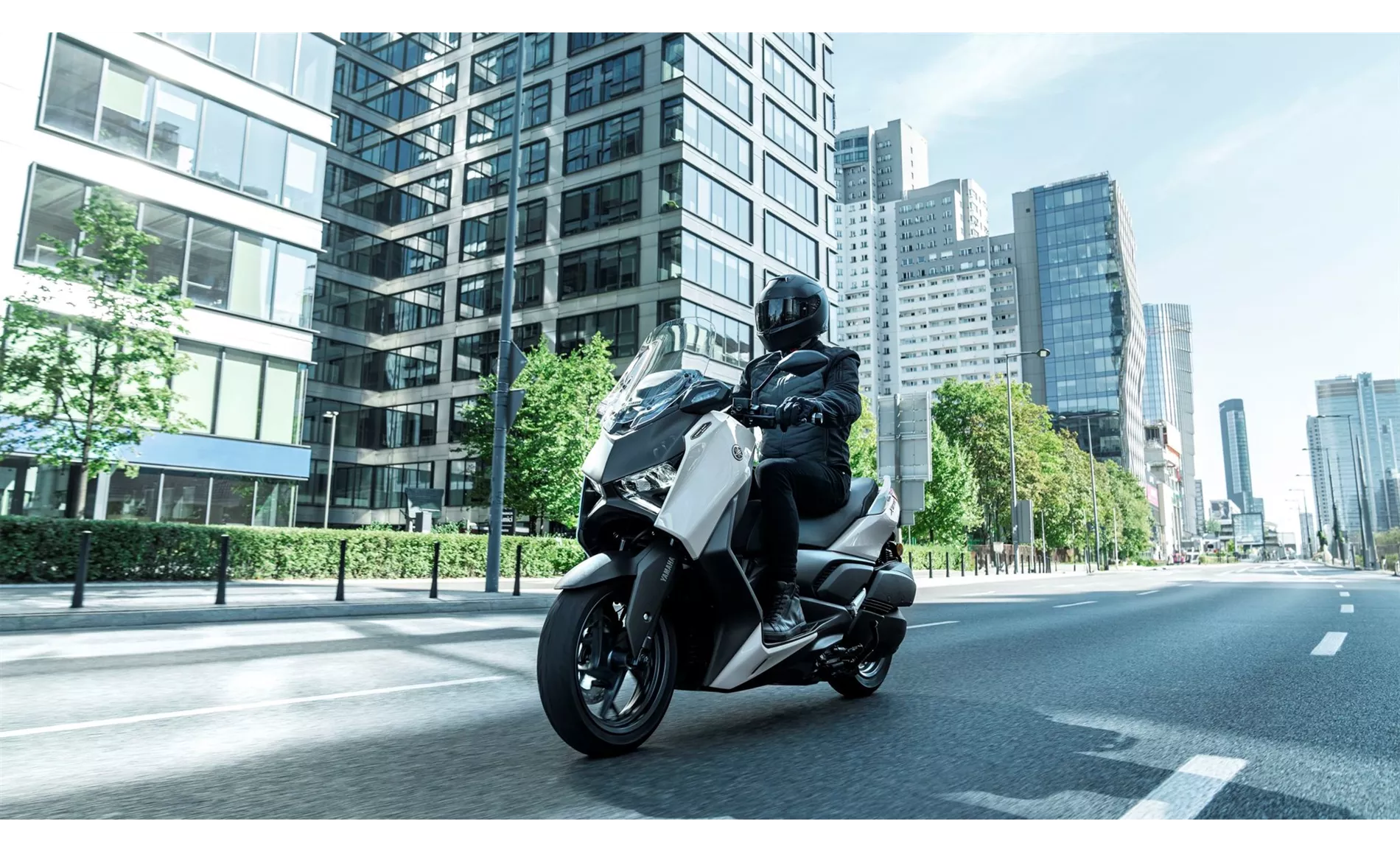Yamaha XMAX 300 Tech MAX 2025 Yamaha XMAX 300 Tech MAX 2025