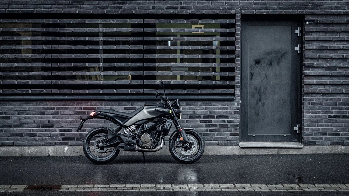 Husqvarna Svartpilen 125 Bild 6: Husqvarna Svartpilen 125