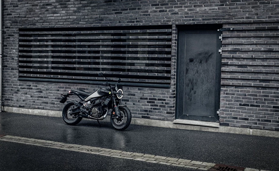 Husqvarna Svartpilen 125 Bild 7: Husqvarna Svartpilen 125