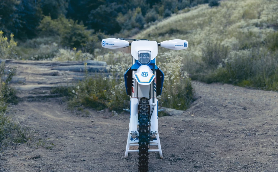 Husqvarna FE 350 Heritage Bild 3: Husqvarna FE 350 Heritage