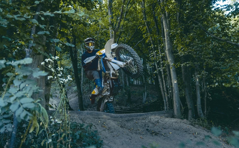 Husqvarna FE 350 Heritage Bild 8: Husqvarna FE 350 Heritage