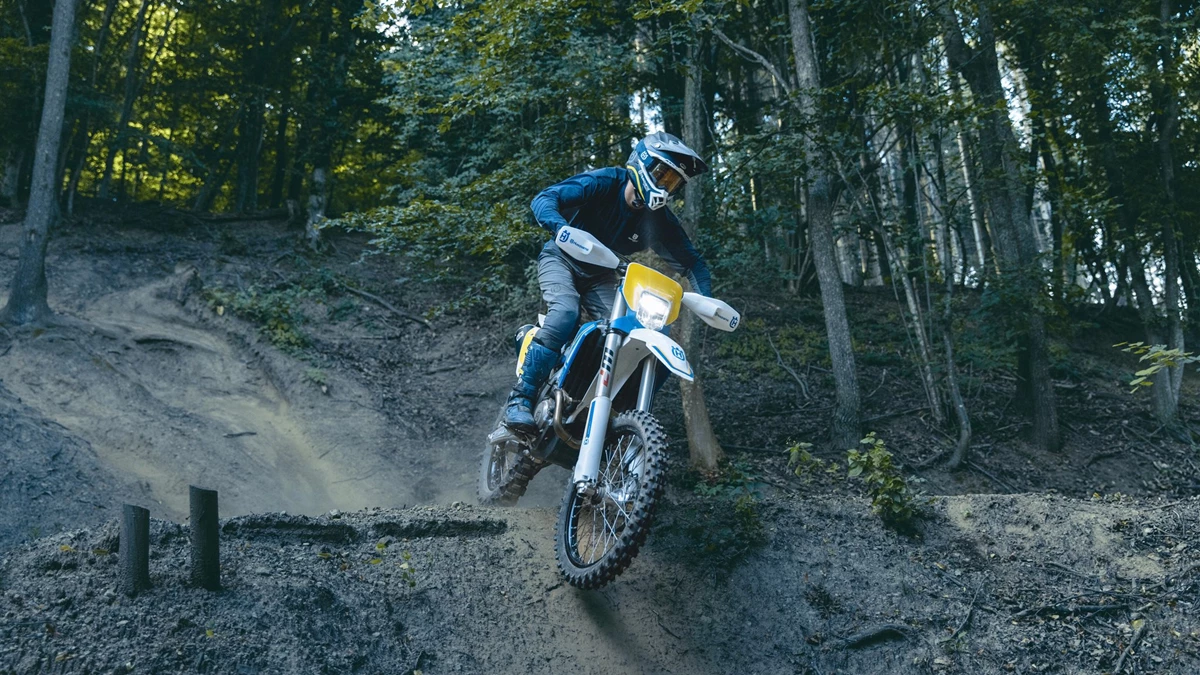 Husqvarna FE 350 Heritage Bild 9: Husqvarna FE 350 Heritage