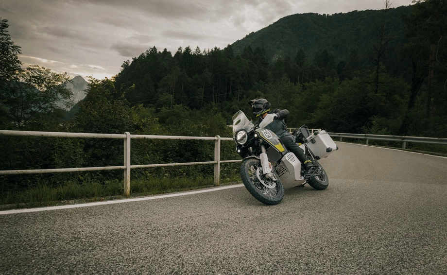 Husqvarna Norden 901 Expedition Bild 9: Husqvarna Norden 901 Expedition
