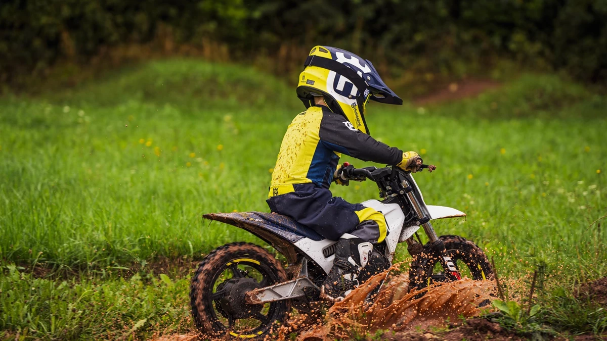 Husqvarna EE 2 Bild 8: Husqvarna EE 2