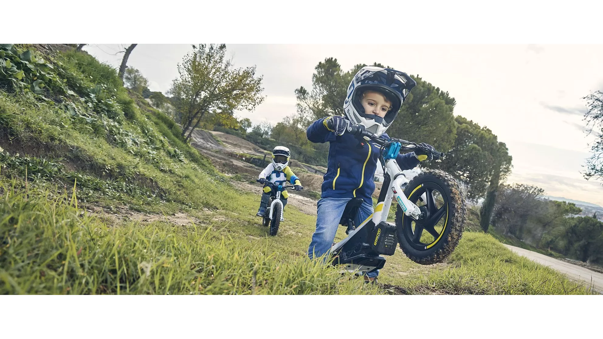Husqvarna EE 1.12 - Image 1 Husqvarna EE 1.12 - Image 1