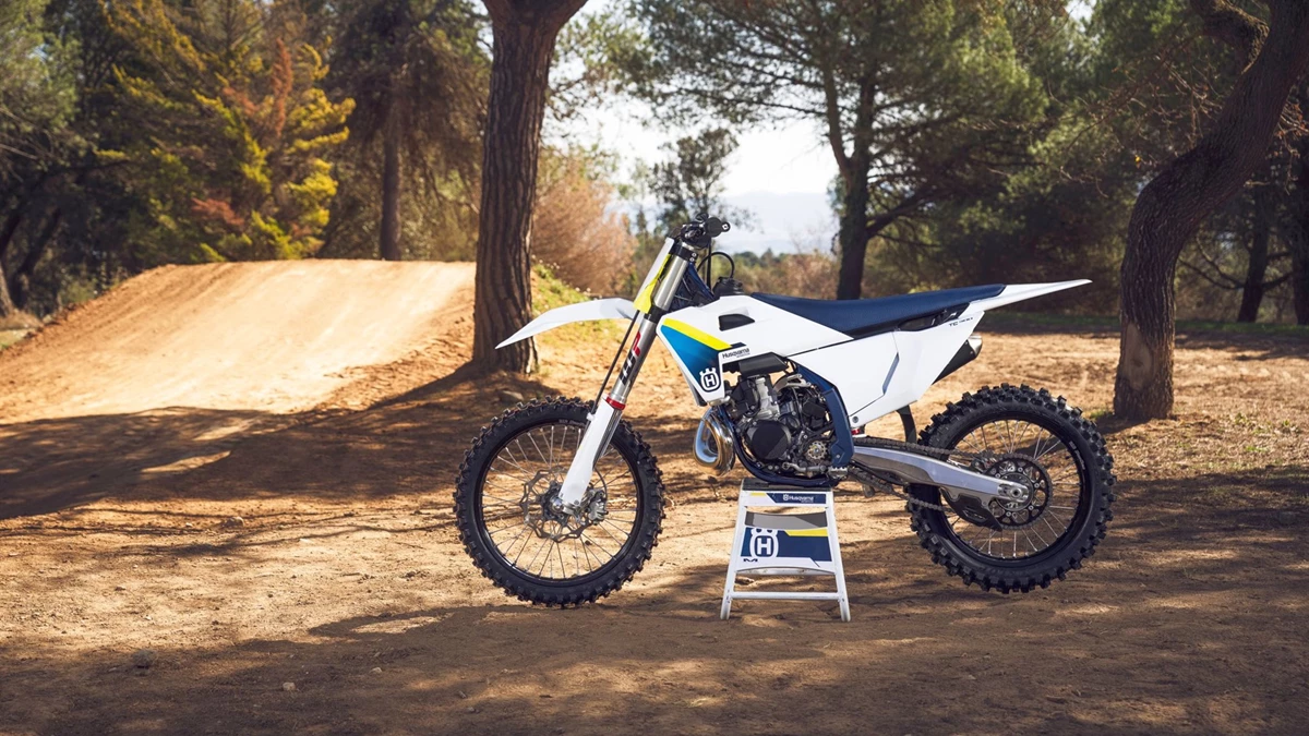 Husqvarna TC 300 Bild 8: Husqvarna TC 300