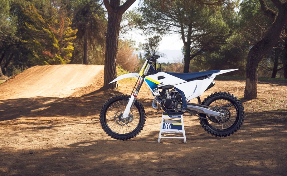 Husqvarna TC 300 Bild 8: Husqvarna TC 300