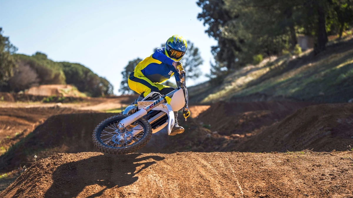 Husqvarna TC 150 Bild 4: Husqvarna TC 150