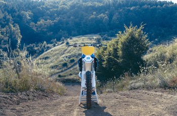 Husqvarna TC 300 Heritage 2025 - Bild 7