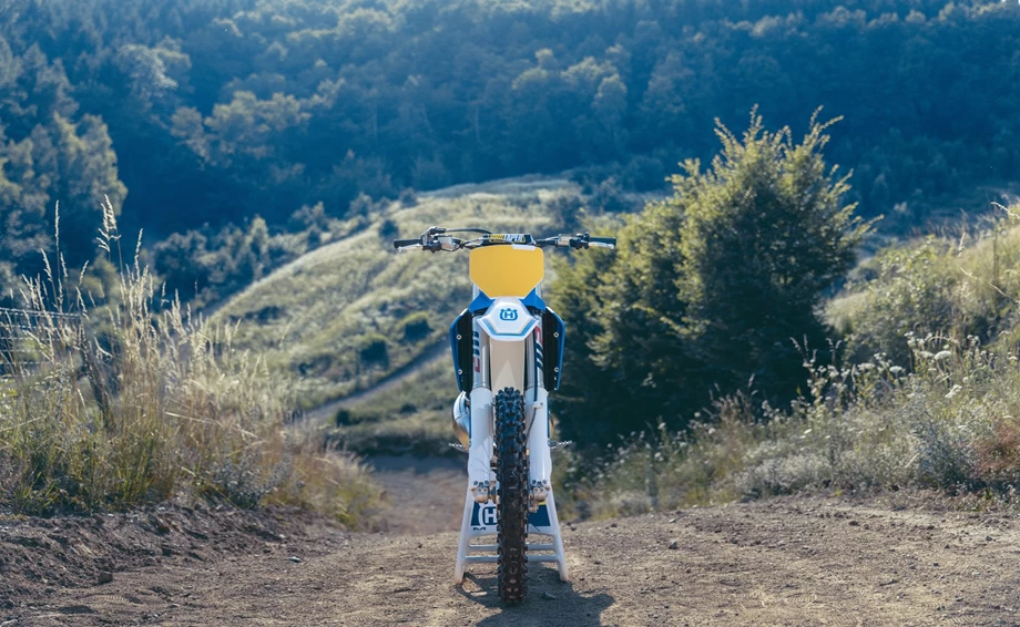 Husqvarna TC 300 Heritage Bild 6: Husqvarna TC 300 Heritage