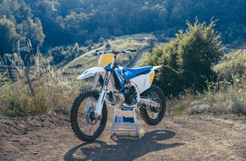 Husqvarna TC 300 Heritage 2025 - Bild 10