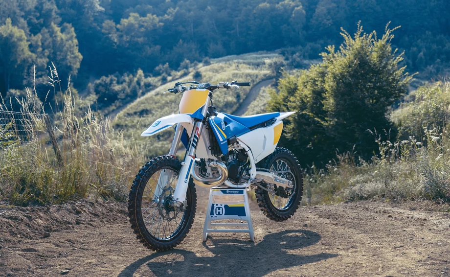 Husqvarna TC 300 Heritage Bild 9: Husqvarna TC 300 Heritage