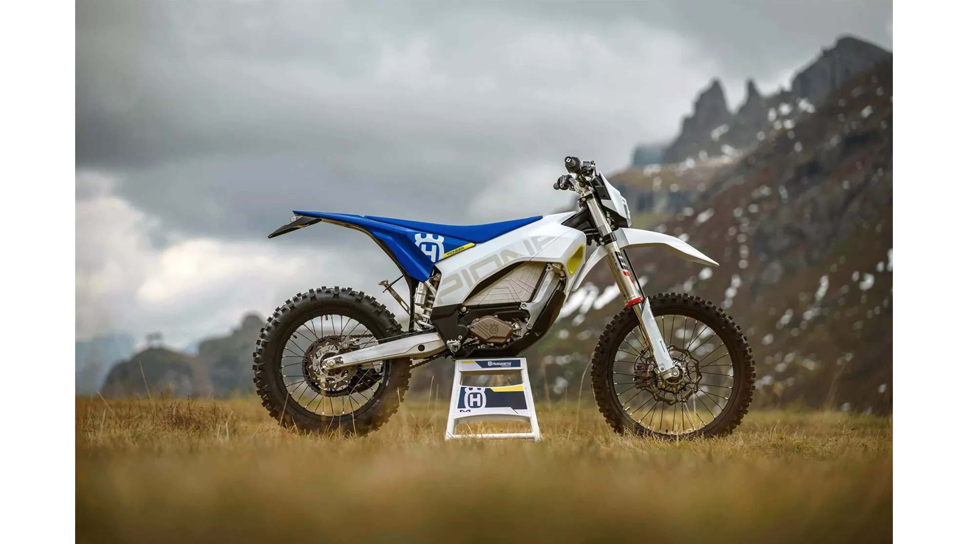 Husqvarna Pioneer - Image 7 Husqvarna Pioneer - Image 7