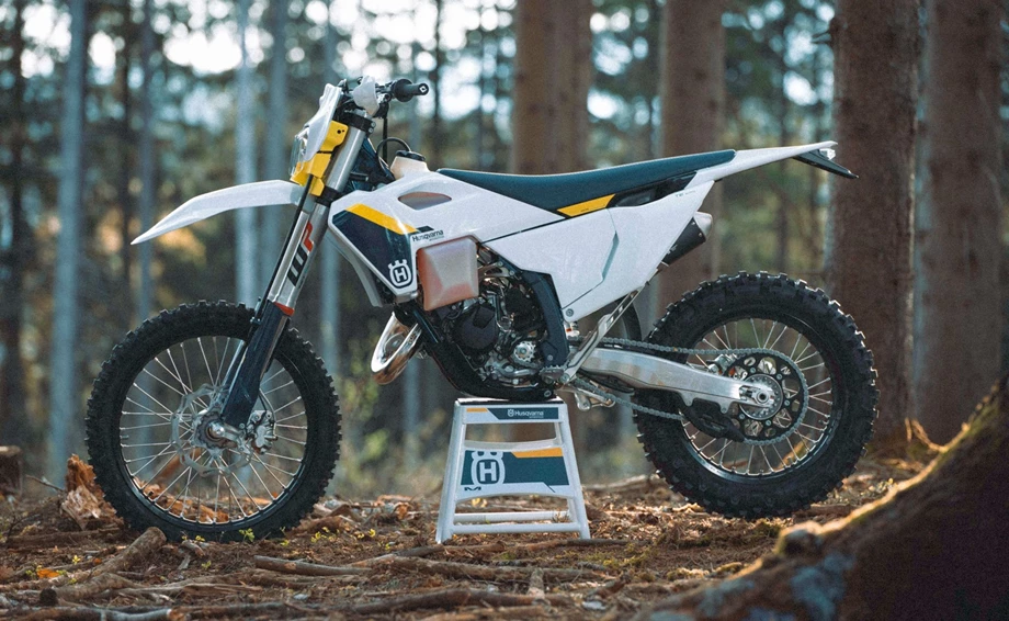 Husqvarna TE 125 Bild 5: Husqvarna TE 125