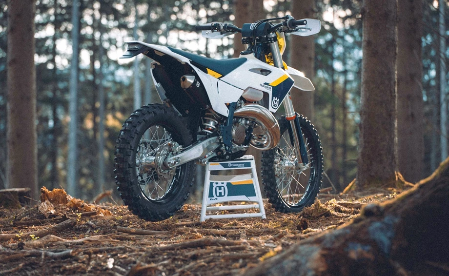 Husqvarna TE 125 Bild 6: Husqvarna TE 125