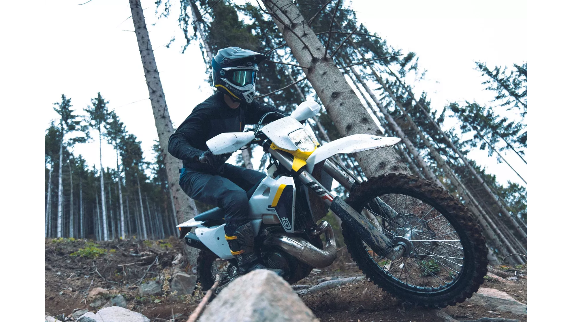 Husqvarna TE 300 - Image 4 Husqvarna TE 300 - Image 4