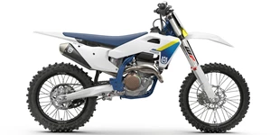 KTM 250 SX 2025 vs Husqvarna FC 250 2025 KTM 250 SX 2025 vs Husqvarna FC 250 2025